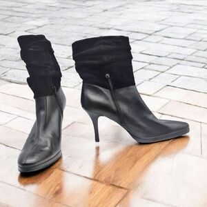 New York Transit Sz 9.5 Elegant Black Leather Women's Ankle Boots